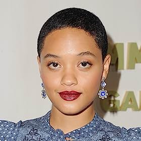 Kiersey Clemons