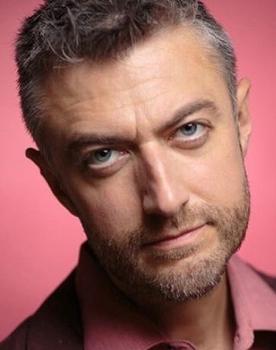 Sean Gunn